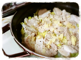 生姜たっぷり☆白菜と豚バラ塊肉の蒸し煮