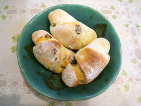 ホットケーキミックスとヨーグルトでパン