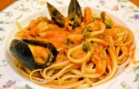 シーフードアラビアータ　怒りん坊のパスタ
